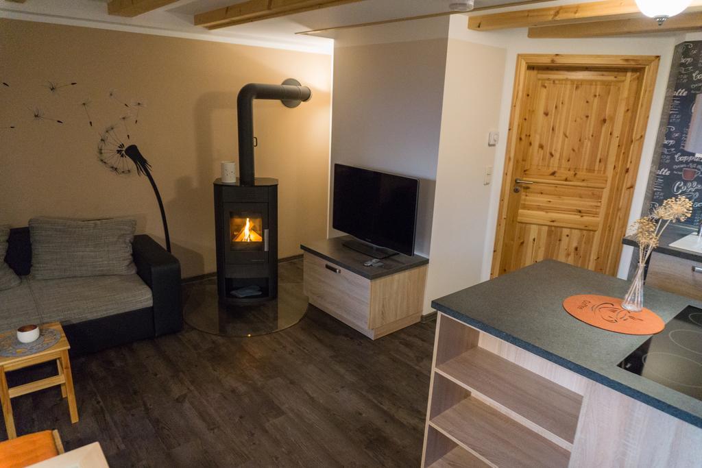 Ferienwohnung Laempelberg Klingenthal Exterior photo
